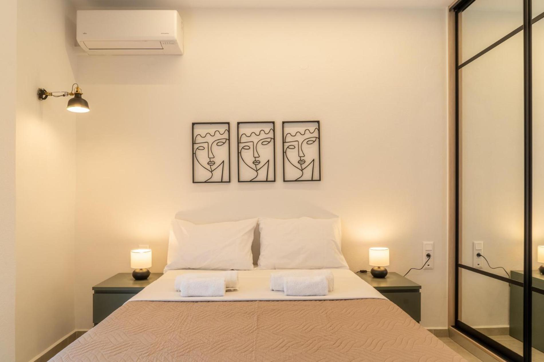 Pananos Sq. House I Apartment *