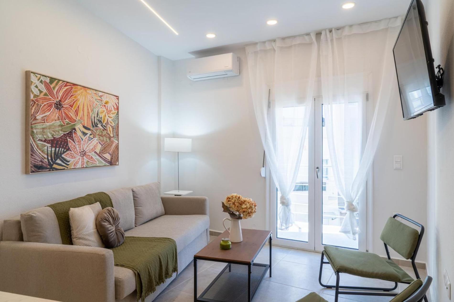 Pananos Sq. House I *